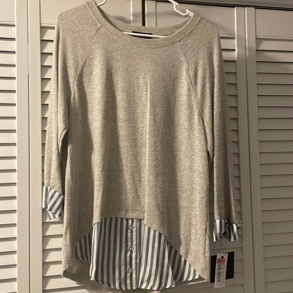 Sweater with layered collared